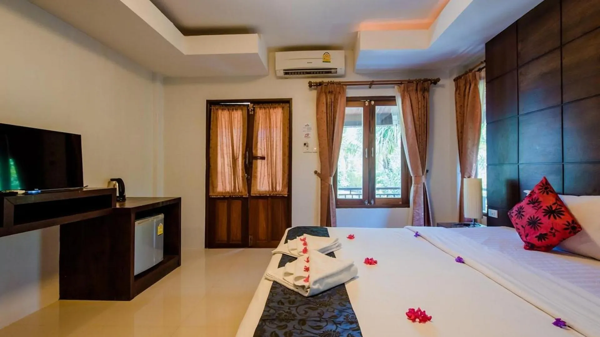 Baan Rabieng Resort Koh Lanta Thailand